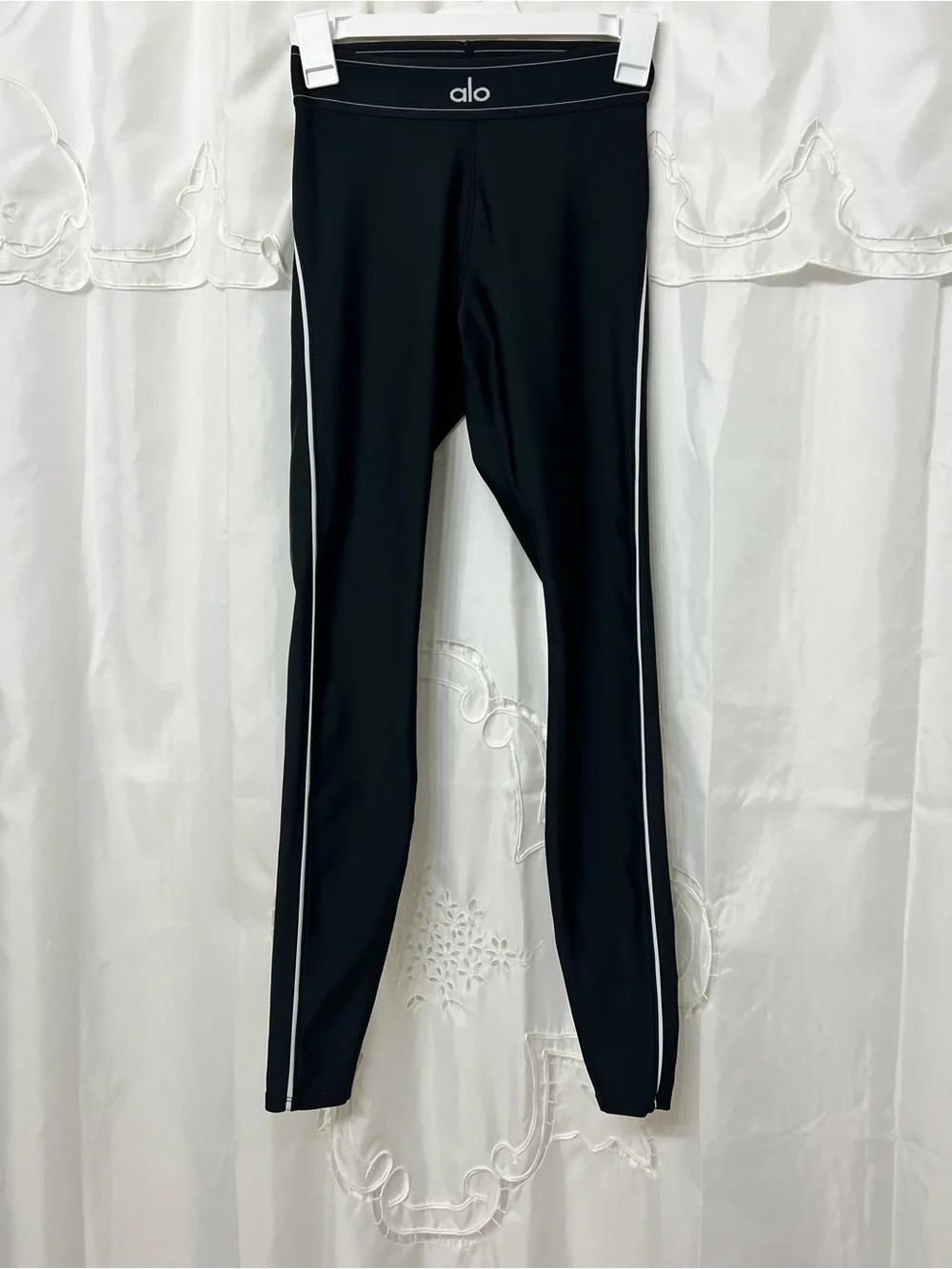 Alo Yoga Airbrush Wave Stripe Reflective Leggings Black XS